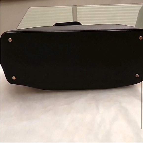 Kate Spade, like new, large bag - Picture 5 of 10